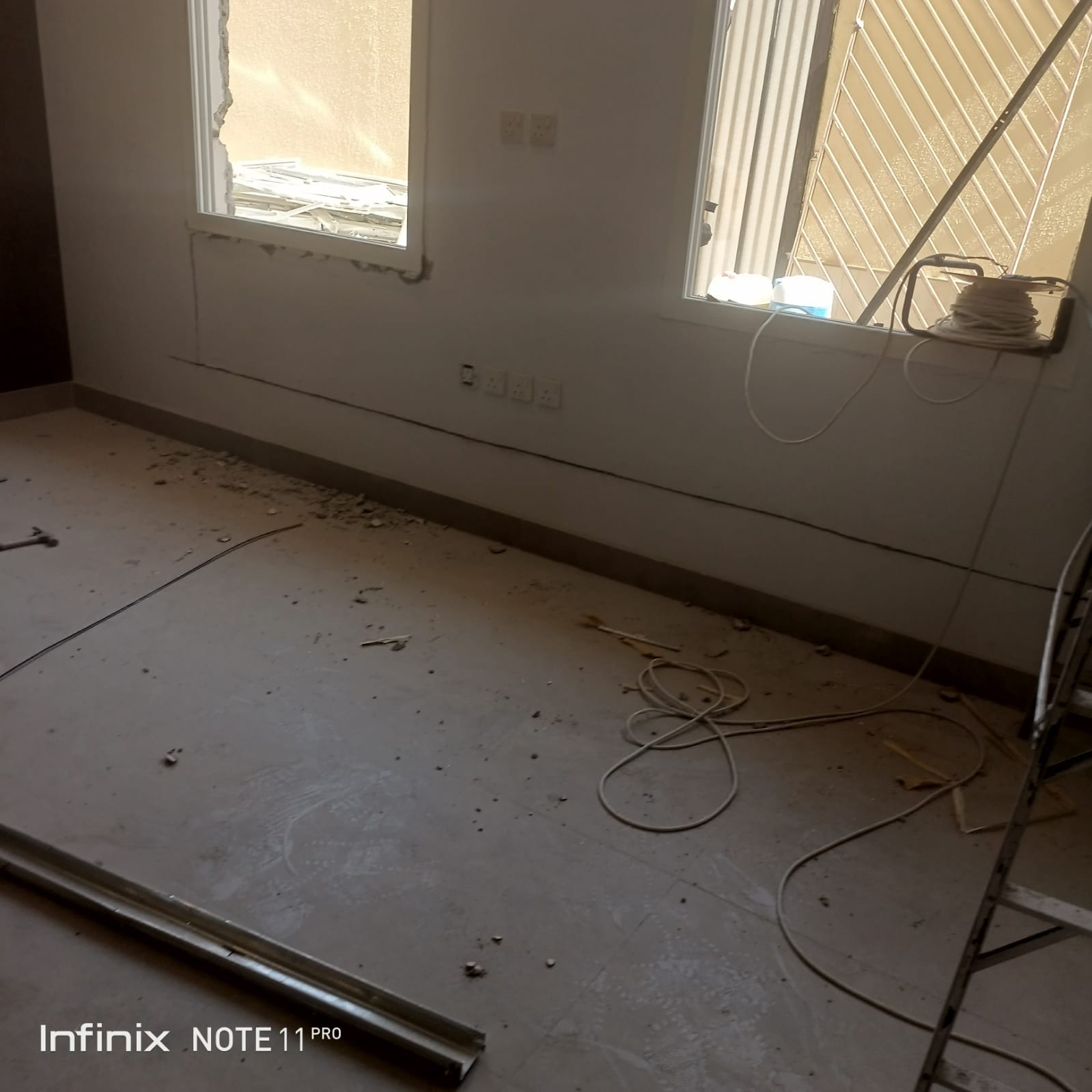 تجديد وترميم ديكورات وتشطيبات المكاتب في الرياض